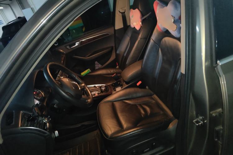 Used Audi Q5 2012 2.0TFSI Technology Model Left Front Seat