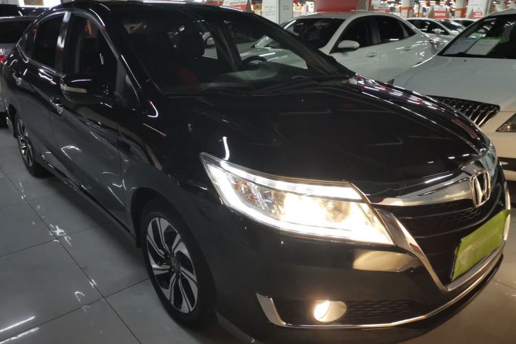 Used Honda Crider 2016 1.8L CVT Luxury Edition Exterior 1