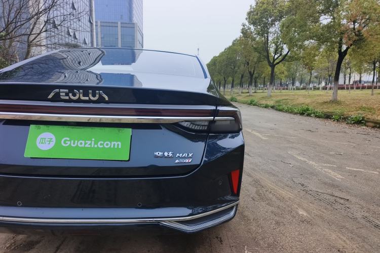 Used Dongfeng Aeolus Yixuan MAX 2023 1.5T Ultra-Stylish Trendsetting Dad Edition
