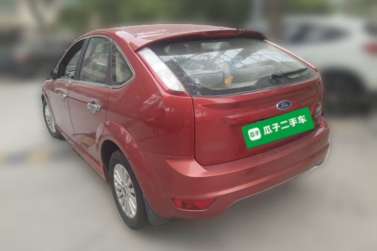 Used Ford Focus 2013 Hatchback Classic 1.8L Automatic Fashion Edition
