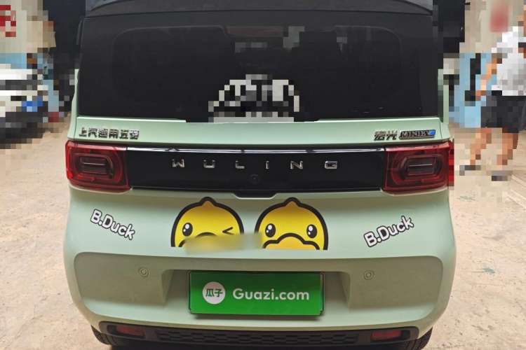 Used Wuling Hongguang MINIEV 2022 Macaron Premium Model – Lithium Ternary Battery Exterior 4