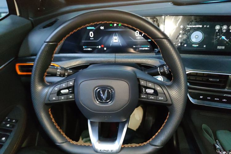 Used CHANGAN UNI-T 2022 1.5T Sport Edition Premium Version Steering Wheel