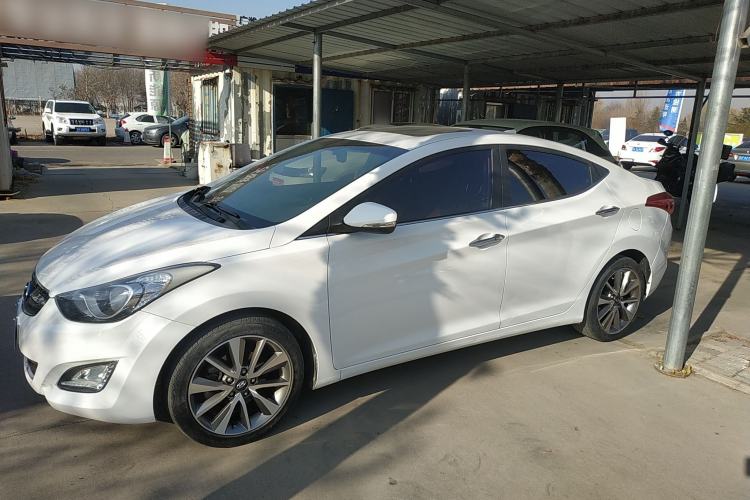 Used Hyundai Elantra (5th Generation / Langdong) 2015 1.6L Automatic Leading Model