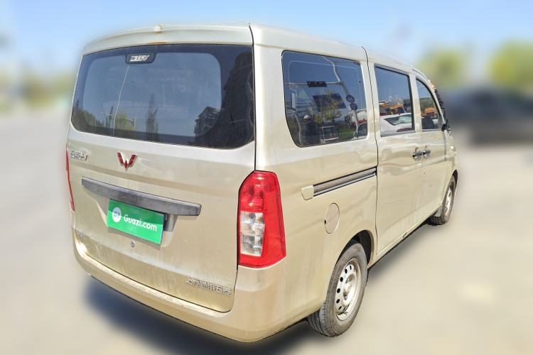 Used Wuling Rongguang V 2016 1.5L Practical Version Rear Right 45 Deg