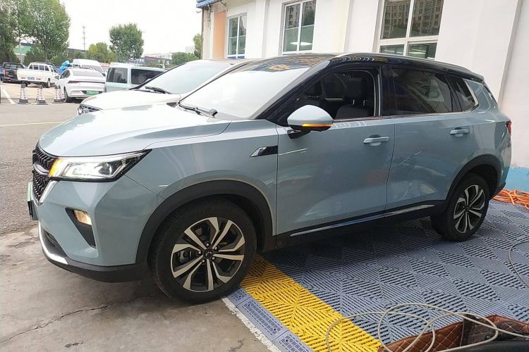 Used Wuling Asta 2022 2.0L DHT Electric-Speed Version
