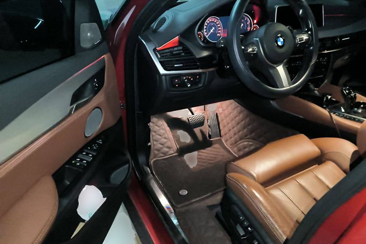 Used BMW X6 2019 xDrive35i M Sport Package Driver Seat