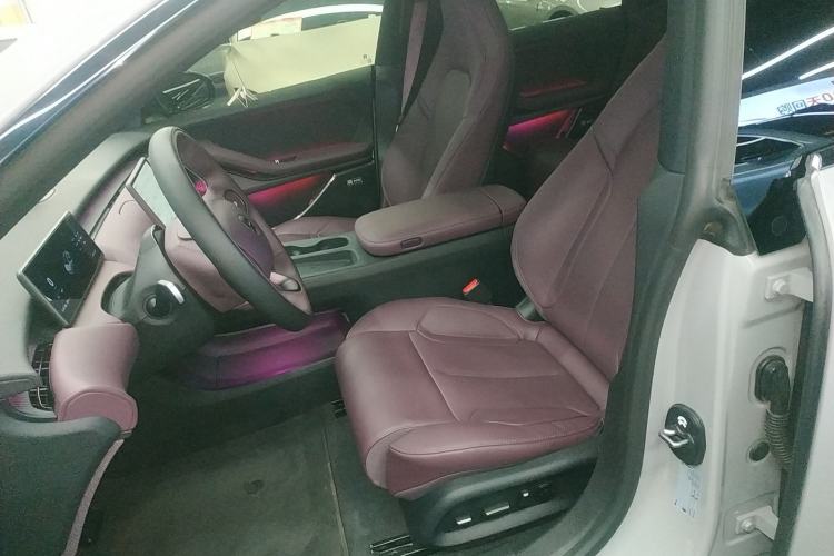 Used Nio ET5T 2024 75kWh Touring Left Front Seat