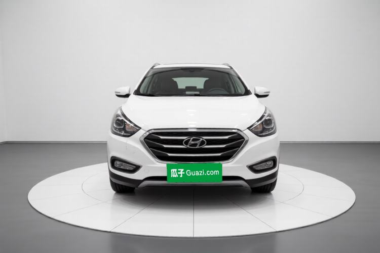 Used Hyundai ix35 2015 2.0L Automatic 2WD Smart Type China IV