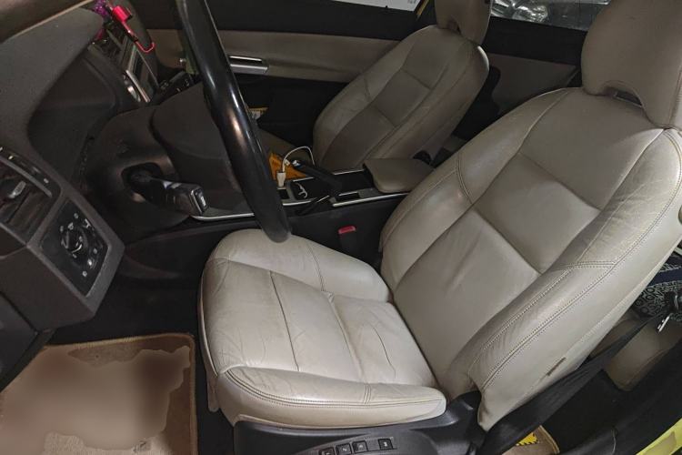 Used Volvo C30 2012 2.0L Aktiv Dynamic Package Edition
