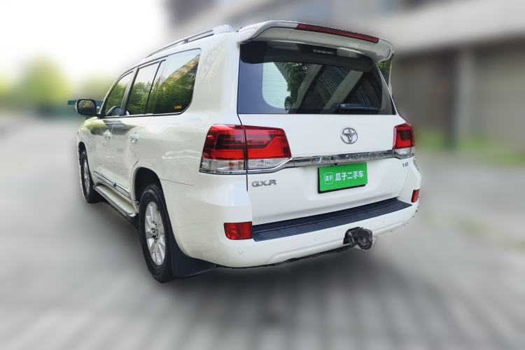 Used Toyota Land Cruiser 