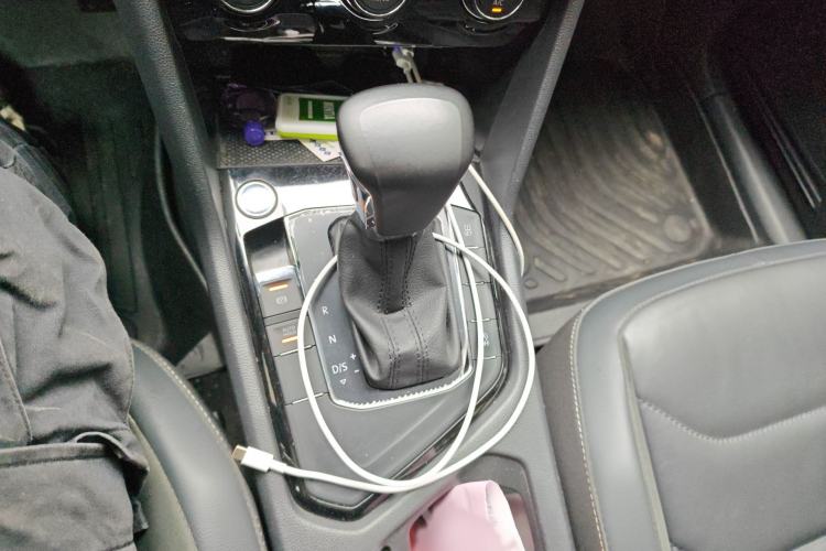 Used Volkswagen Tiguan L 2021 330TSI Automatic Two-Wheel Drive Smart Edition