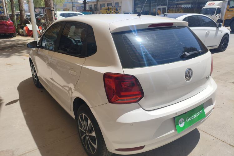 Used Volkswagen Polo 2016 1.6L Automatic Comfort Model