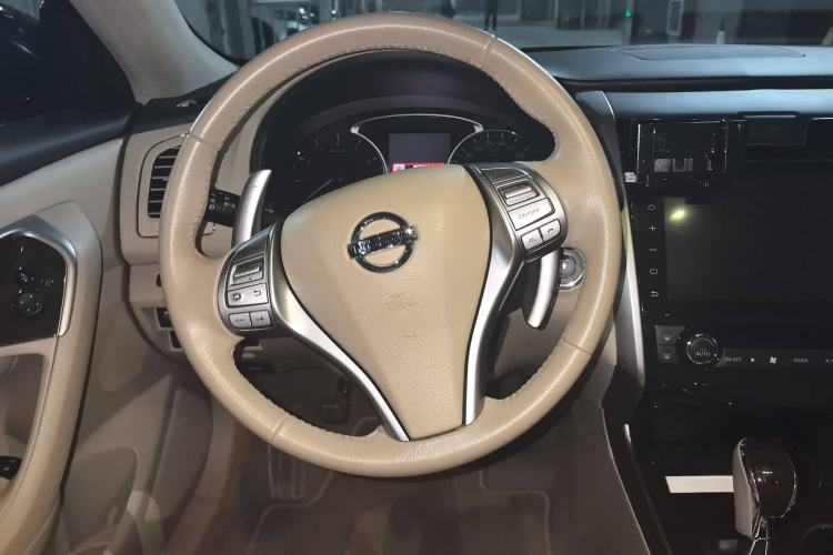 Used Nissan Teana 2015 Duke 2.5L XV Champions League Glory Edition
