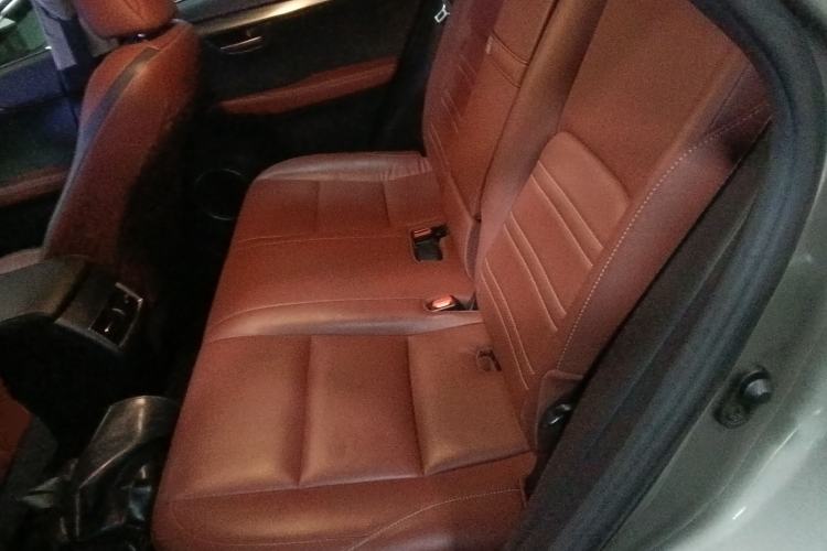 Used Lexus NX 2015 300h Front-Drive Fēngshàng Edition