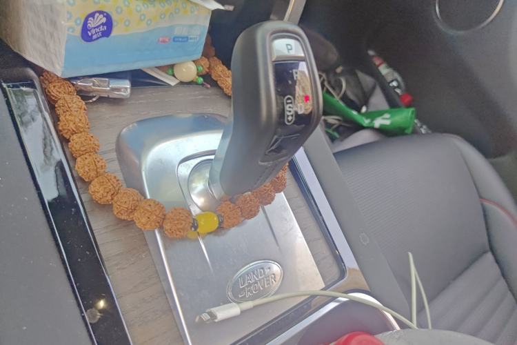 Used Land Rover Discovery Sport New Energy 2022 Facelifted P300e Plug-in Hybrid Electric Version Gear Lever