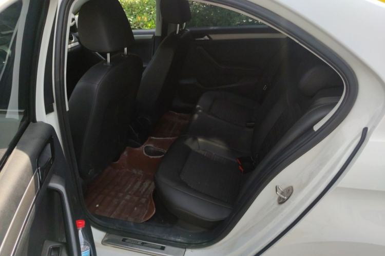 Used Volkswagen Jetta 2017 1.5L Manual Comfort Model