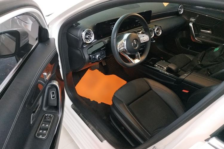 Used Mercedes-Benz A-Class 2020 Restyled A 200 L Sport Sedan Fashion Version