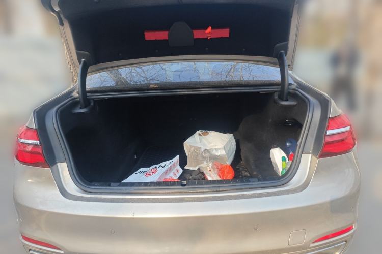 Used BMW 7 Series 2016 730Li Leading Model
