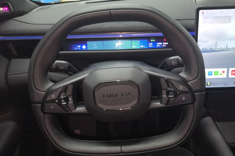 Used Lynk & Co 10 EM-P 2025 Model 120 Four-Wheel Drive Ultra Steering Wheel