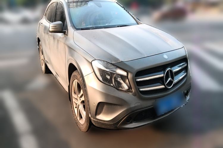 Used Mercedes-Benz GLA 2016 GLA 200 Sport Edition Front Right 45 Deg