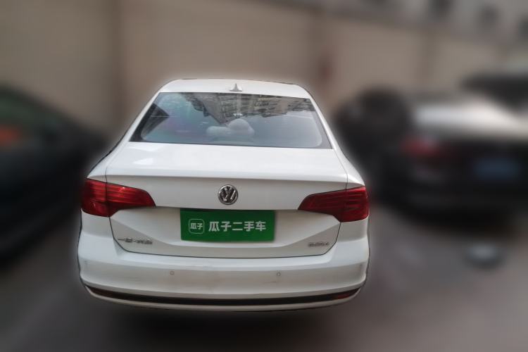 Used Volkswagen Bora 2016 1.6L Automatic Fashion Model