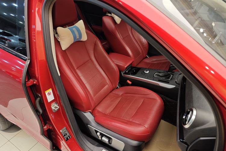 Used Wey VV5 2017 2.0T Flagship Edition
