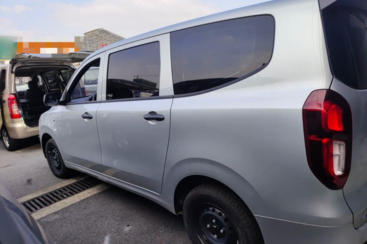 Used Wuling Hongguang New Energy 2024 All-Electric Model 300KM Practical Version