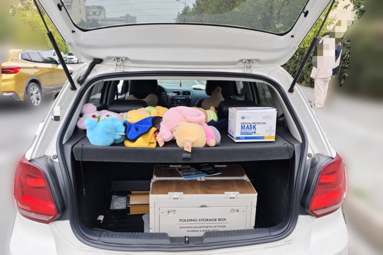 Used Volkswagen Polo 2016 1.6L Automatic Luxury Model Trunk