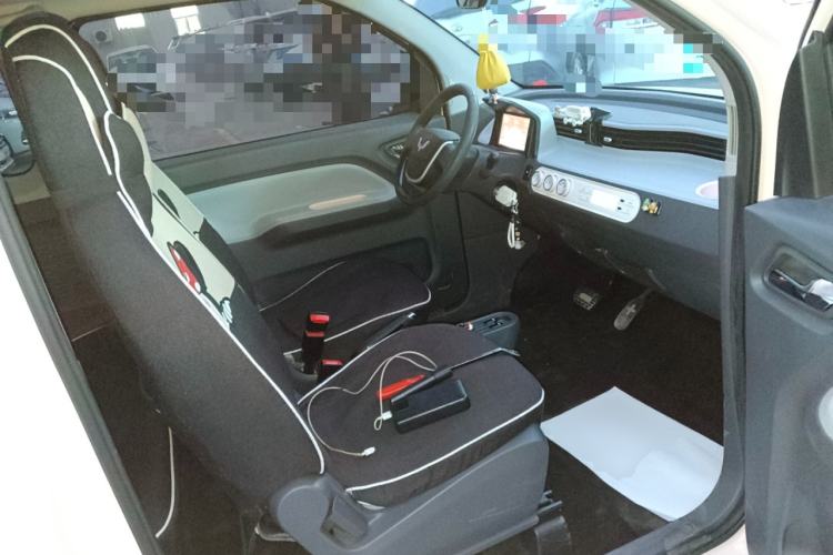 Used Wuling Hongguang MINIEV 2022 Macaron Premium Model – Lithium Iron Phosphate