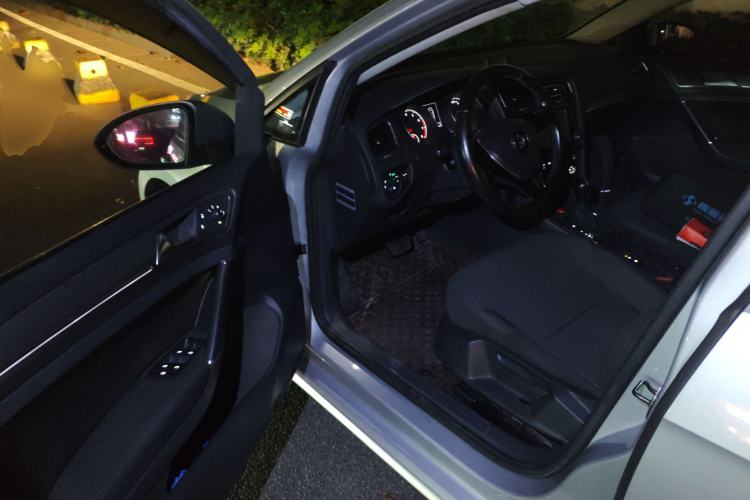 Used Volkswagen Golf 2014 1.6L Automatic Comfort Model