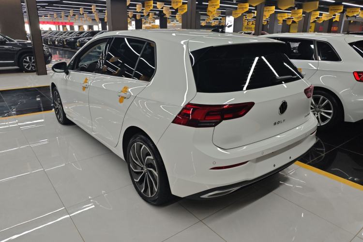 Used Volkswagen Golf 2023 280TSI DSG Pro Rear Left 45 Deg