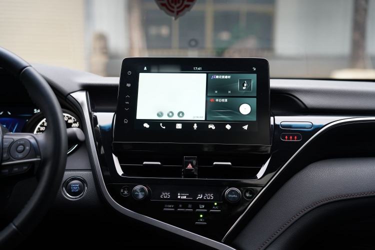 Used Toyota Camry 2021 2.0G Luxury Edition
