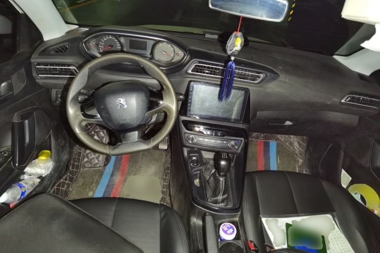 Used Peugeot 308 2016 1.6L Manual Fashion Edition