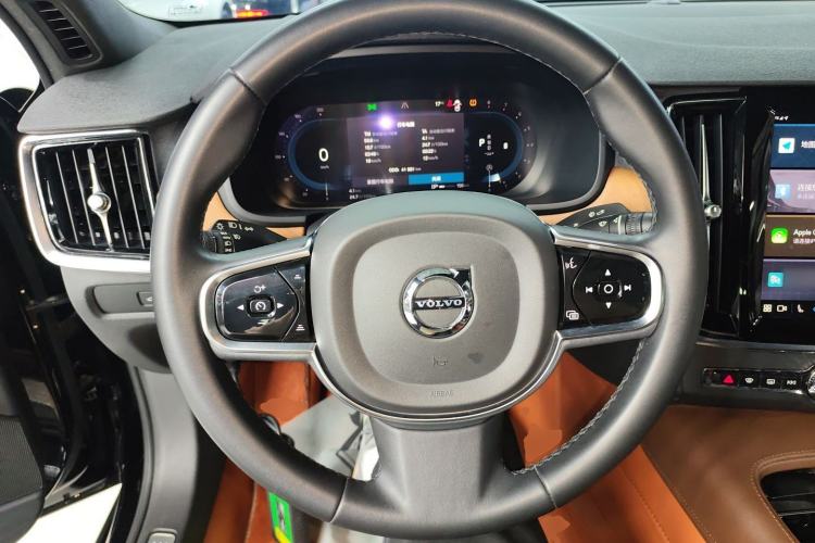 Used Volvo S90 2023 B5 Zhiyi Luxury Edition