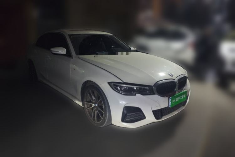 Used BMW 3 Series 2020 325i M Sport Package Front Right 45 Deg