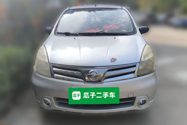 Used Nissan Livina 2010 Jingyue Edition 1.6L Automatic All-in-One Model Front