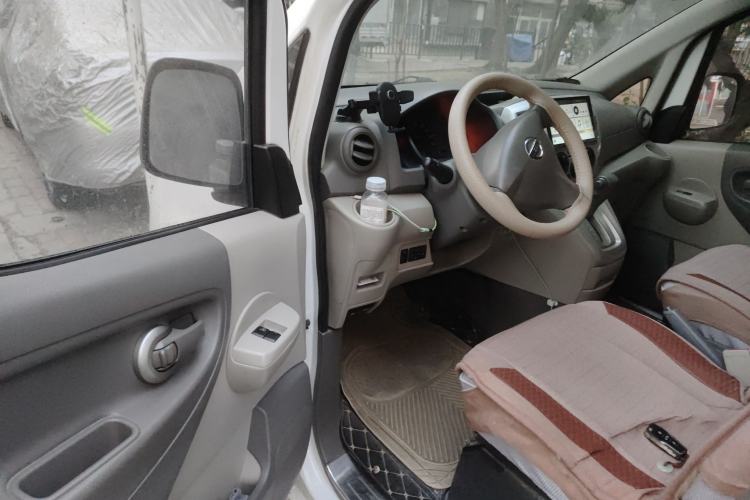 Used Nissan NV200 2014 1.6L CVT Luxury Model China IV Standard
