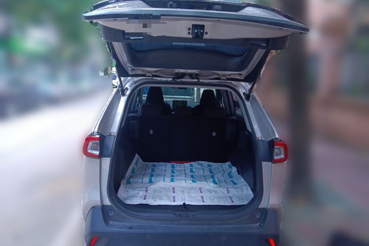 Used Toyota Wildlander 2022 Updated Version 2.0L CVT Two-Wheel Drive Leading Edition
