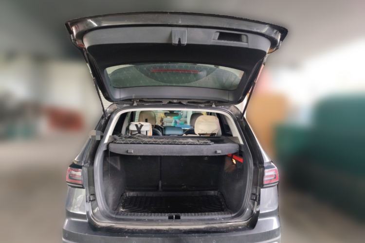 Used Volkswagen Tharu 2023 300TSI Two-Wheel-Drive Full Moon Edition Trunk