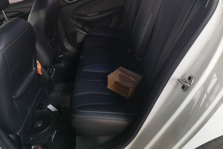 Used Roewe i5 2019 1.5L Automatic 4G Connected Langhao Edition