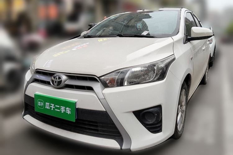 Used Toyota YARiS L Zhi Xuan 2015 1.5E Automatic Charm Edition
