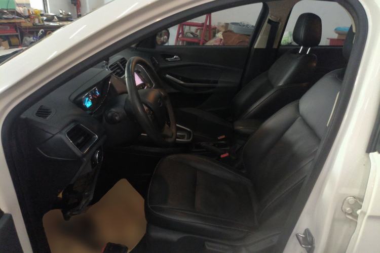 Used Ford Escort 2015 1.5L Automatic Fashion Model