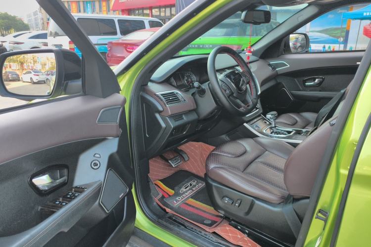 Used Land X7 2015 2.0T Panoramic Prestige Edition