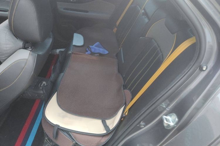 Used GAC Trumpchi EMPOW 2023 270T DCT J15 Version Left Rear Seat