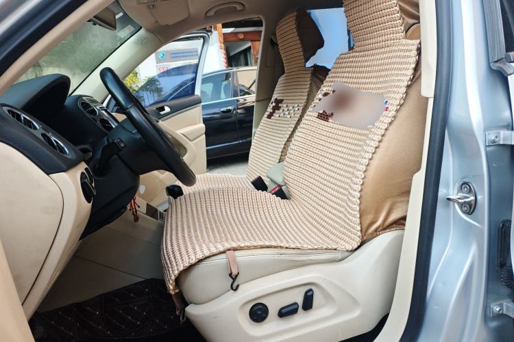 Used Volkswagen Tiguan 2013 1.8TSI Automatic All-Wheel-Drive Comfort Edition Left Front Seat