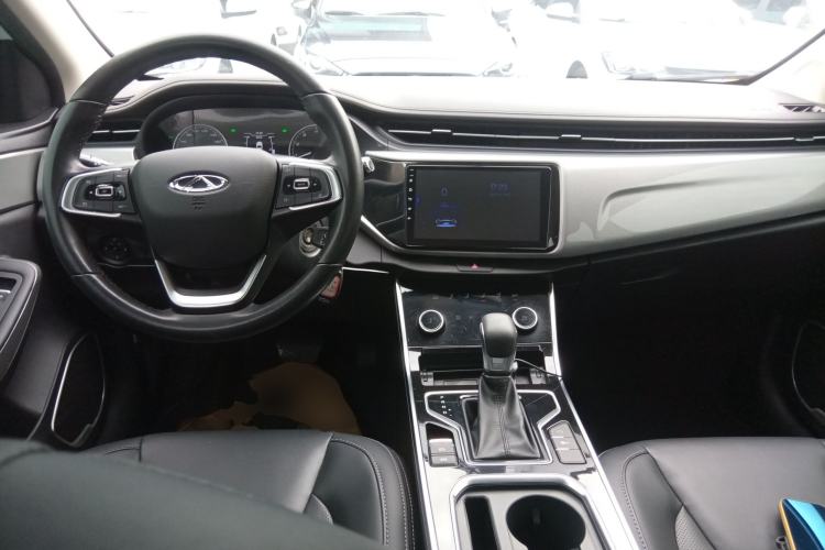 Used Chery Arrizo 5 2019 Revised PRO 1.5L CVT Youth Edition China VI Standard Center Console