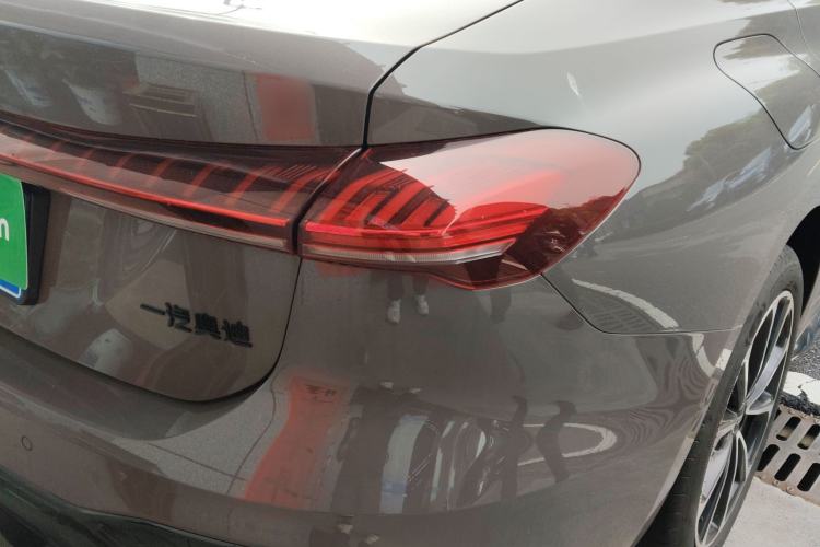 Used Audi A5L 2026 2.0T Sport Right Rear Taillight