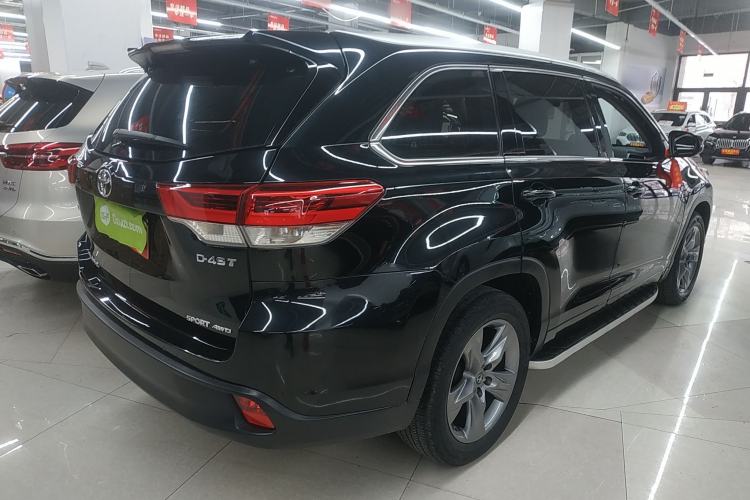 Used Toyota Highlander 2018 2.0T Four-Wheel Drive Prestige Version 7 Seats China VI Standard
