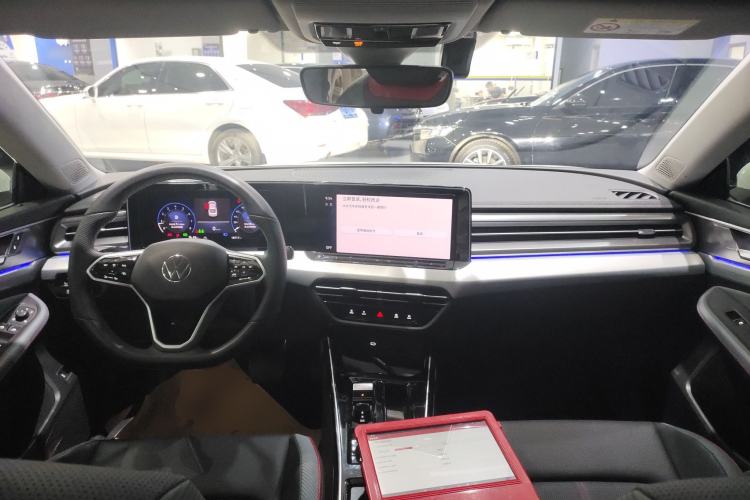 Used Volkswagen Lamando 2024 Lavida L 280TSI DSG Cool & Spicy Edition Center Console