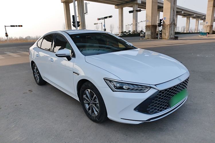 Used BYD Qin PLUS 2024 HONOR Edition DM-i 55KM Leading Model
